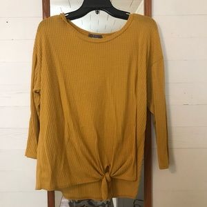 Mustard top